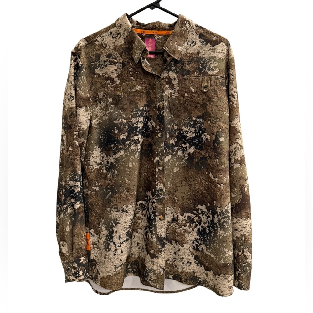 SHE OUTDOOR Button Down Camo Shirt Size XL